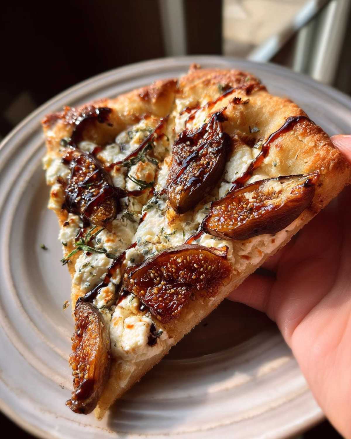 Caramelized Fig and Goat Cheese Flatbread - detail 1