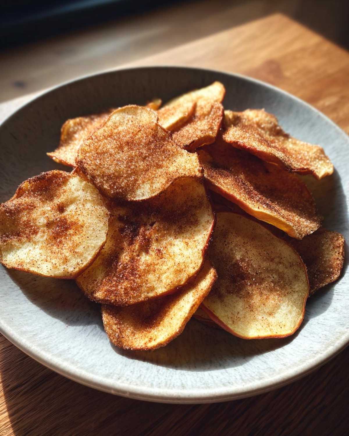 Cinnamon Sugar Apple Chips (Air Fryer) - detail 2