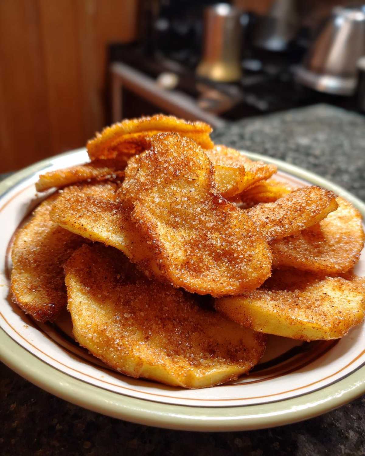 Cinnamon Sugar Apple Chips (Air Fryer) - detail 3