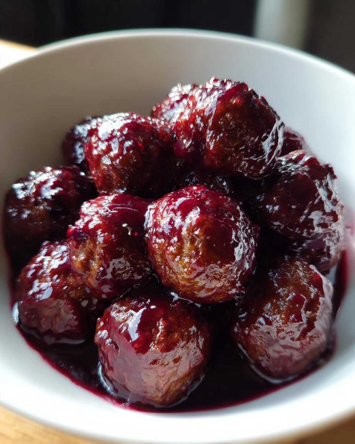 Homemade Grape Jelly Meatballs (Party Classic) - detail 4