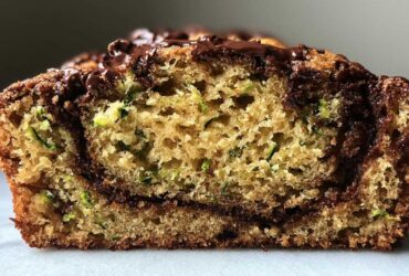 Nutella-Swirled Zucchini Bread Surprise