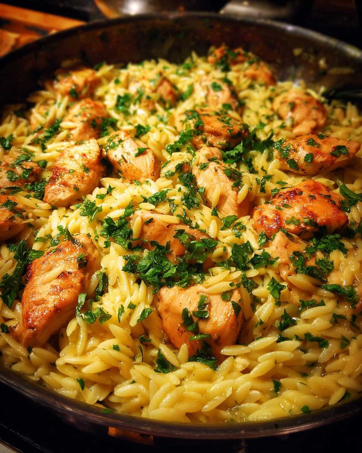 One-Pot Lemon Garlic Chicken Orzo - detail 4