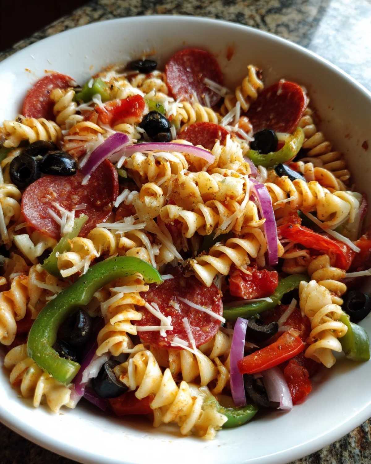 Pizza Pasta Salad (Make-Ahead Lunch) - detail 1